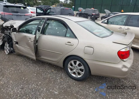 2005 Toyota Camry Xle V6 from USA, damaged, VIN 4T1BF30K55U106627